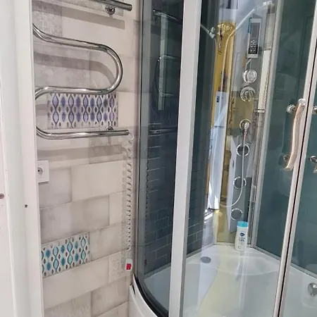 шпитальна 30 Апартаменти *