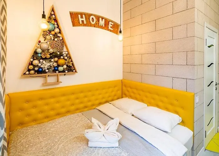 Апартаменти шпитальна 30